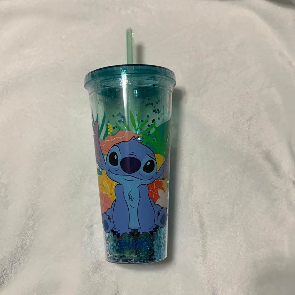 NEW Disney stitch blue 20 oz tumbler bottle